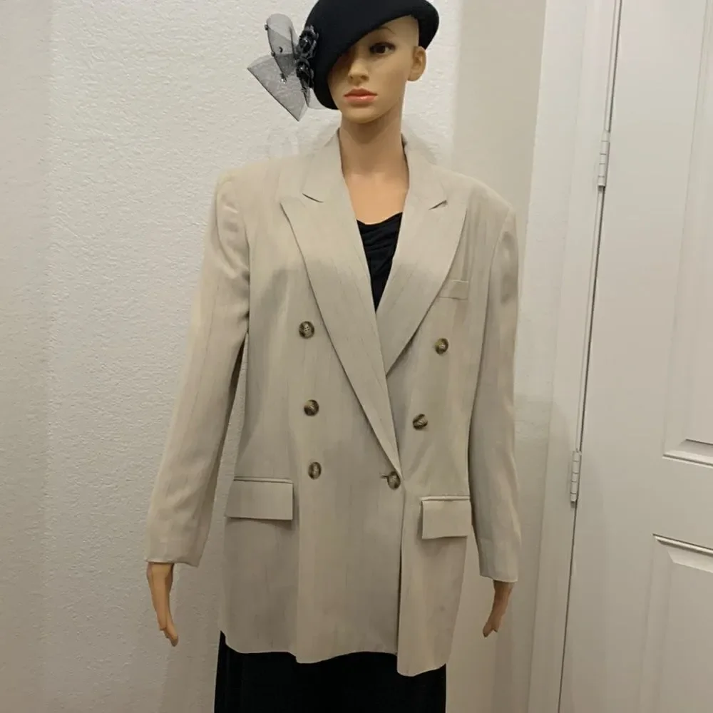 Ann Taylor Size 10 Button Front Pockets Slimming Pin Stripe Woman’s Suit Jacket